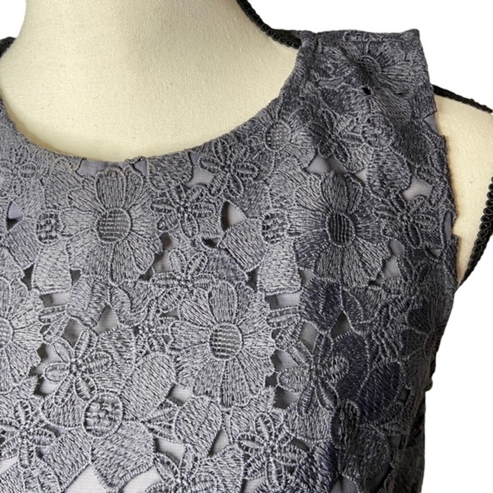 Ann Taylor LOFT Top Dark Gray Floral Lace‎ Overlay Tank Blouse Size Small - Picture 5 of 14
